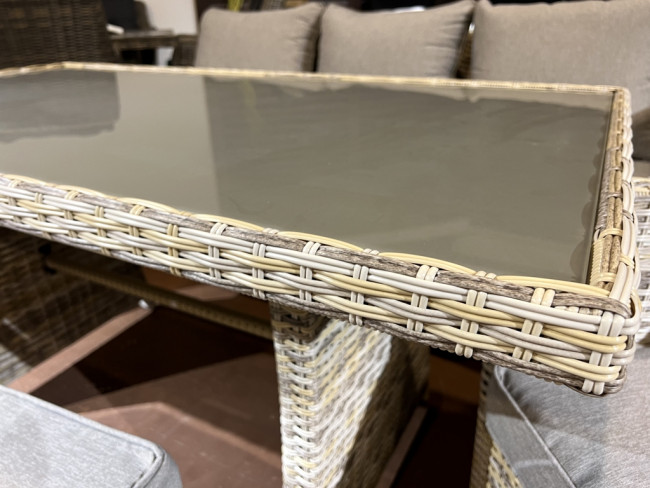 Комплект мебели ZOYA из искусственного ротанга бежевый Комплект мебели ZOYA из искусственного ротанга бежевый